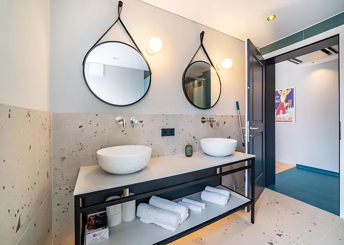 Rosa Unterschöberlehof - Lene Apartment Meran